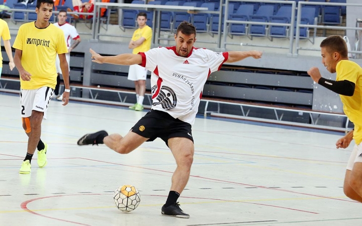 Chicago-siker a sportcsarnokban