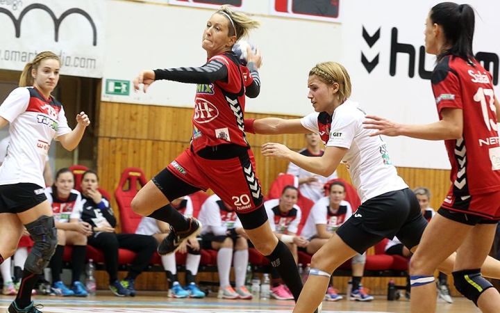 Megszületett Bulath Anita kisfia