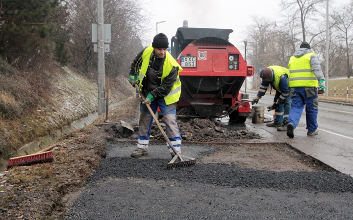 Kezdődik az Aranyvölgyi út felújítása