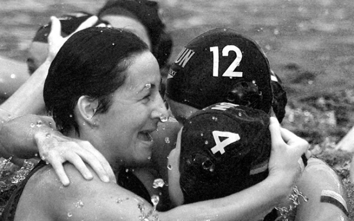 Sipos Editre emlékeznek a vízilabdázók