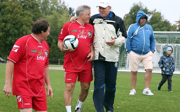 Most a csantevériak jöttek