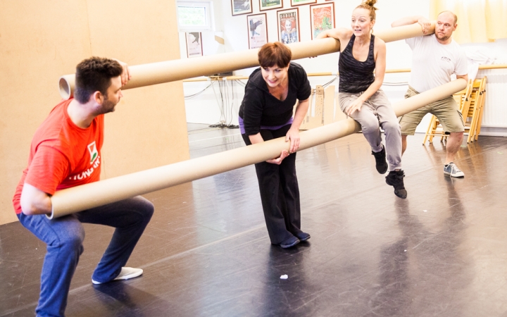 Zene és tánc a kozmoszban