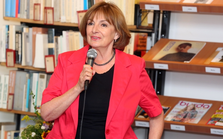 Aki mesél, Endrei Judit