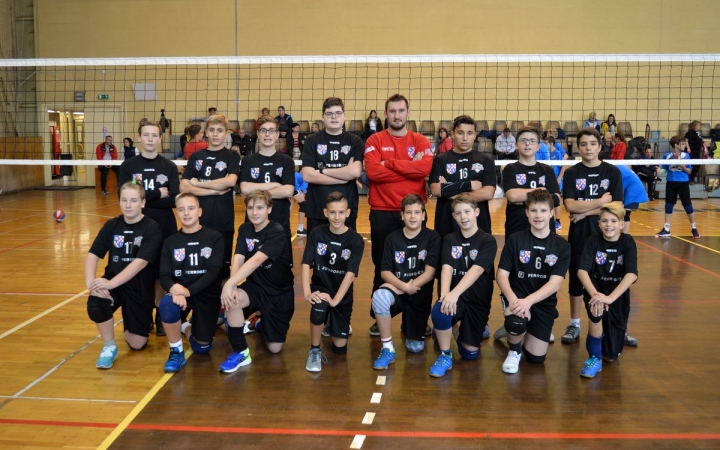 Jó hangulatú tornát rendezett a DSE