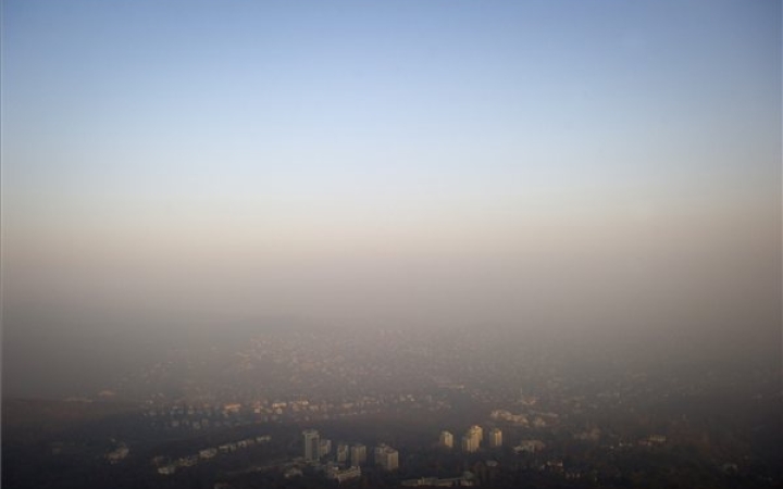 OKI: három településen egészségtelen a levegő