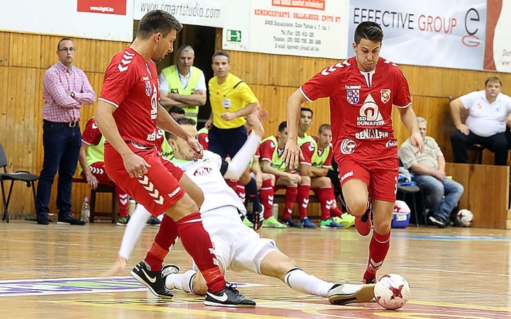 Bravúros pontszerzés a bajnok ellen