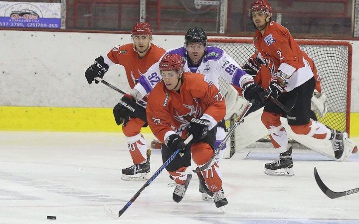 Visszaadnák a kölcsönt az Acélbikák