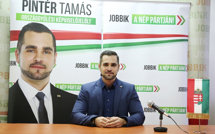 Pertársaságot alakítana a Jobbik