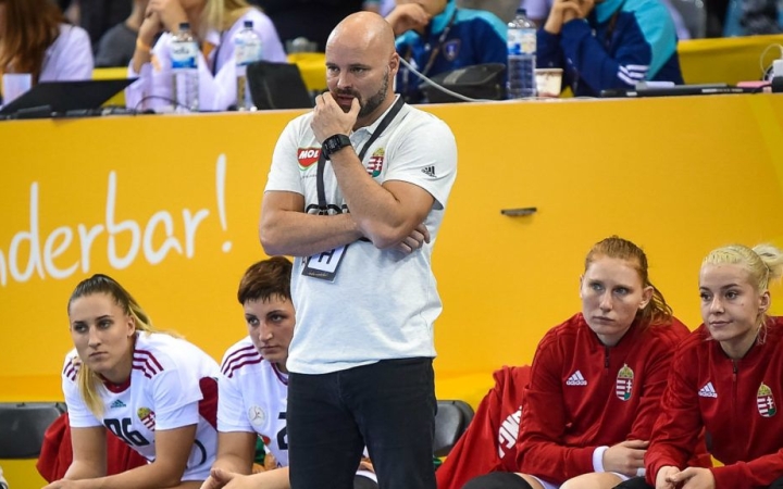 Rasmussen - "nagyok az elvárások"