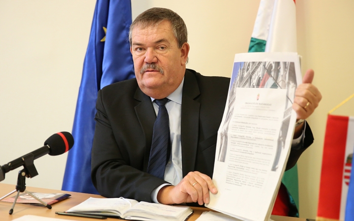 "Ez egy pártokon átívelő, nemzeti ügy"