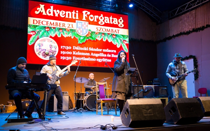 Véget ért az Adventi Forgatag