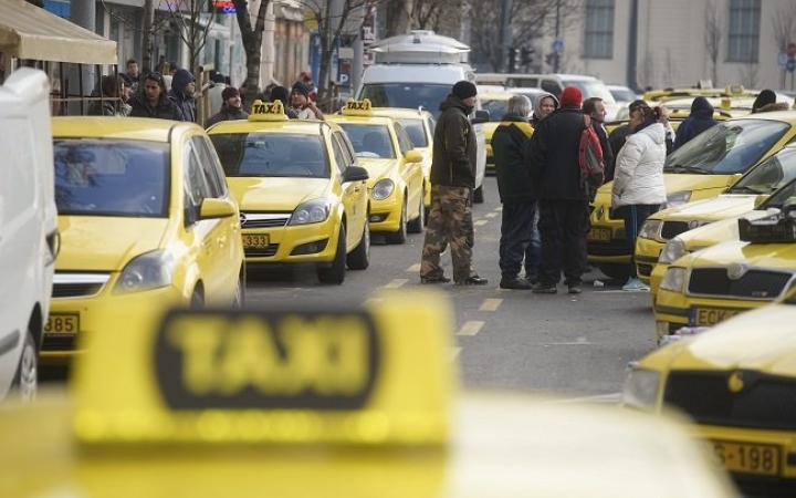 Csak ilyen taxiban utazhatunk jövőre 