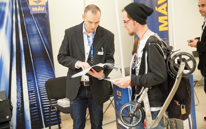 Elmélet és gyakorlat