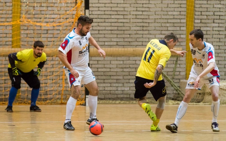 Kiütések napja a futsal bajnokságban