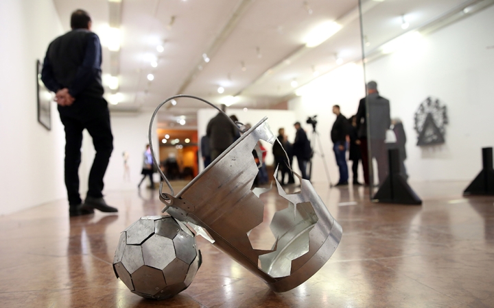 Félárnyékban is jól látszik