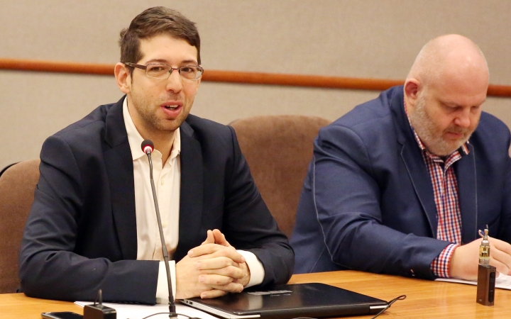 Bírálták a közvilágítást