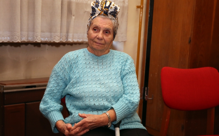 Műszak után a földekre járt dolgozni