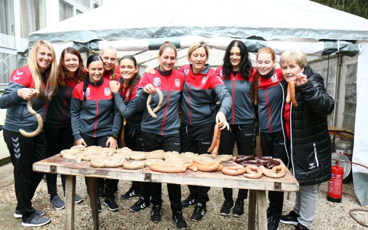 Vendégségben a hagyományőrzőknél