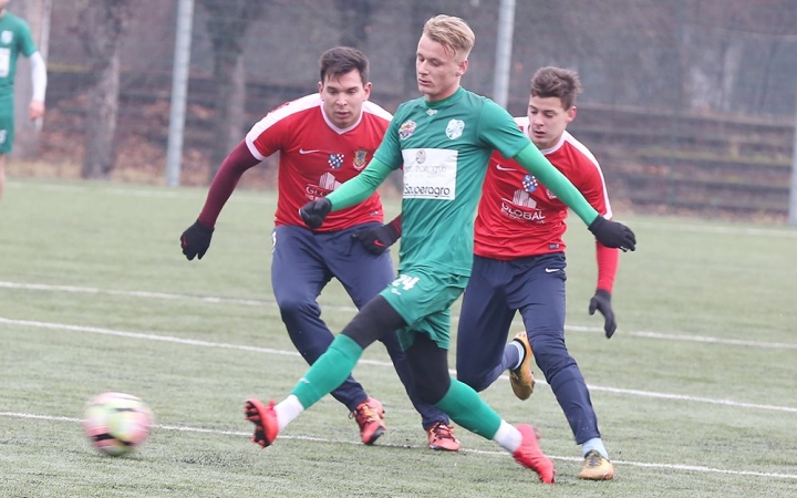 Egy győzelem, egy vereség