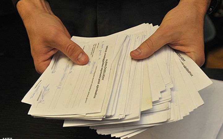 Hétfőn kezdődik az aláírásgyűjtés