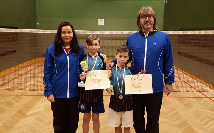 Öt dunaújvárosi érem Szegedről