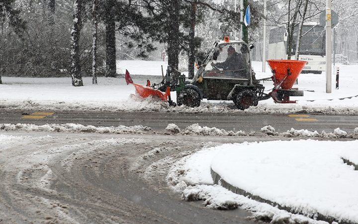 Havazás, metsző szél - Riasztás a megyére