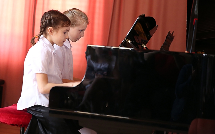 Négykezes találkozó