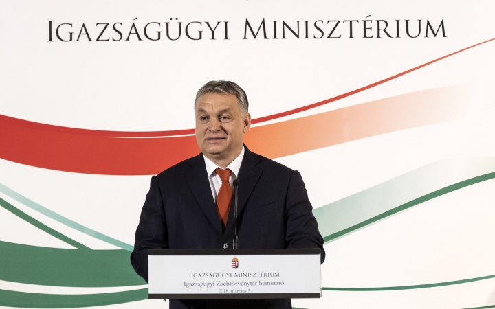 Orbán: az "európai egyesült államok" egy bevándorlókontinenst jelentene