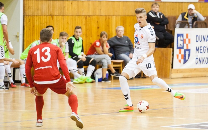 Ezúttal egy pont jutott!