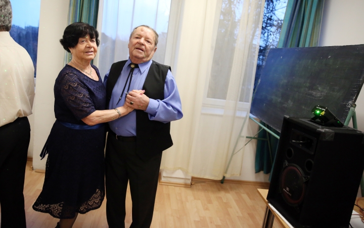 Menekülés az egyedüllét elől