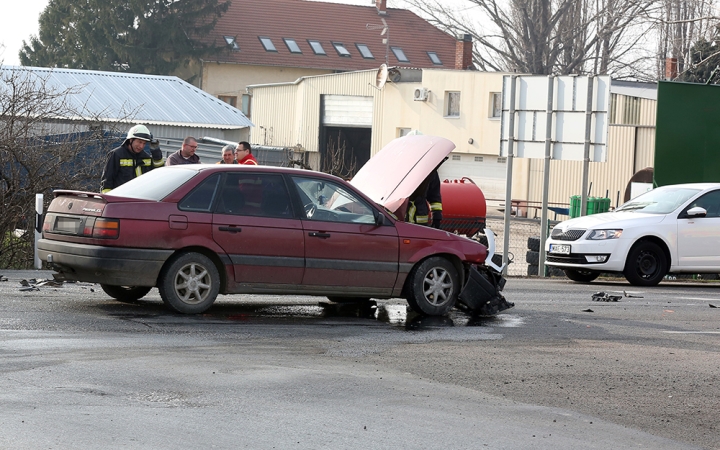 Baleset a Papírgyári útnál