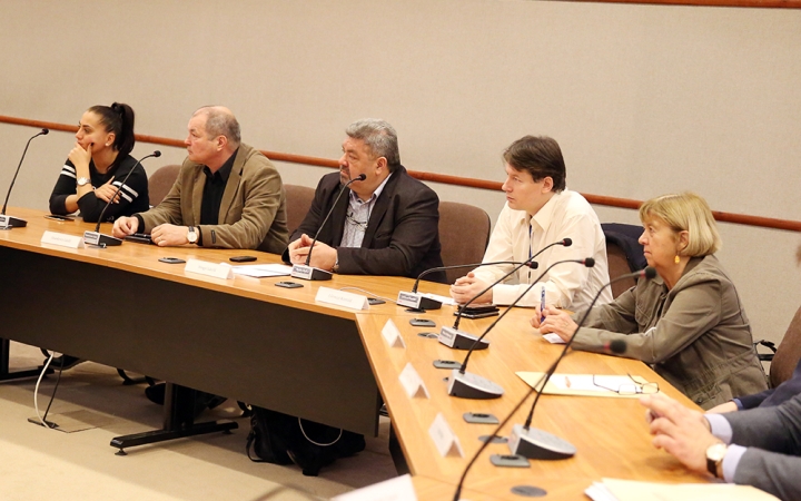 D+ TV Híradó - Rendkívüli közgyűlés, felújítás