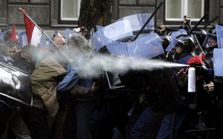 Gyurcsány rendőrei, avagy a DK igazi arca!