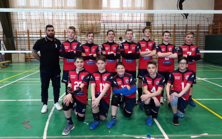 Egy lépéssel közelebb a döntőhöz