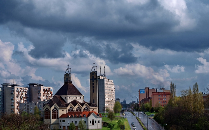 Időjárás: szélviharra készüljünk