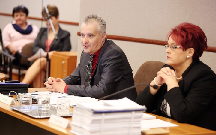 Készülhetnek a tervek a sportcsarnok felújításához