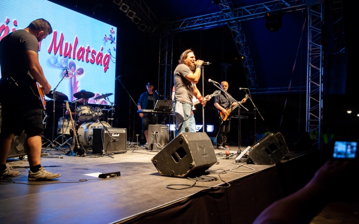 D+ Híradó - Majális, felújítás