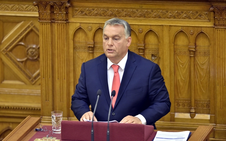 Miniszterelnököt választanak