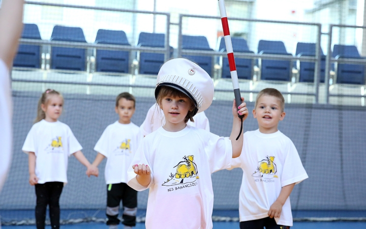 Pindúr Pandúrok versenyben