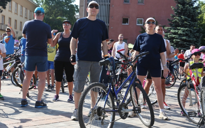 D+ Híradó - Bringatúra, kiállítás