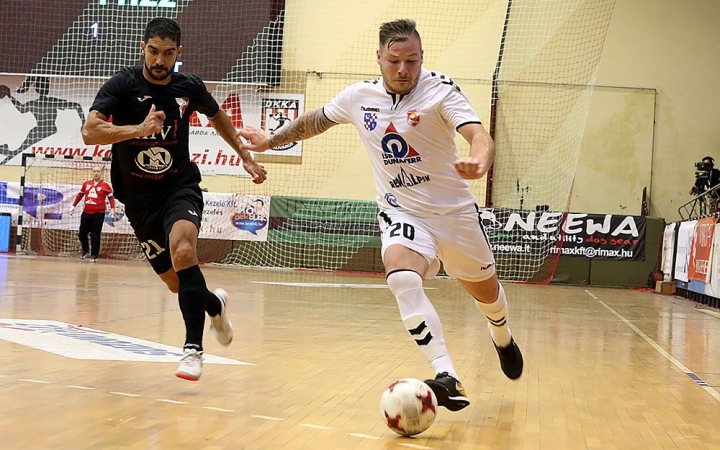 Tét nélküli rangadó