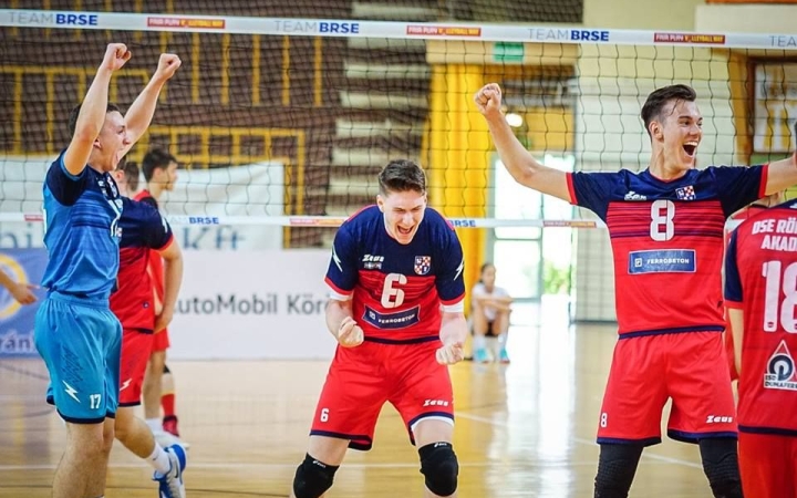 Országos bajnok a DSE Röplabda Akadémia!