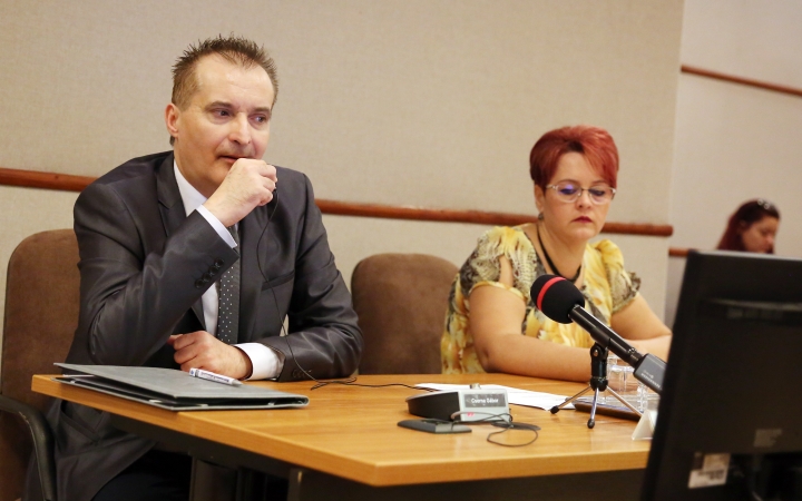 Rendkívüli döntések