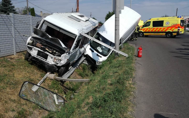 Súlyos baleset az Aranyvölgyin, több sérült