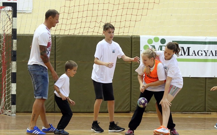 Olimpikon a kis kéziseknél