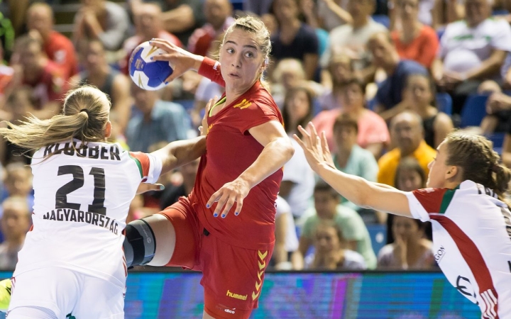 Továbbra is hibátlanul