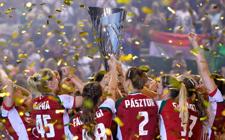 Világbajnok a magyar női junior kézilabda válogatott!