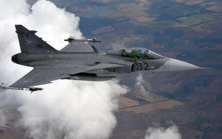 Pakshoz riasztották a légierőt!