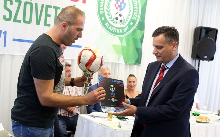 Kovács Józsefé a DLSZ Tisztelet díja!