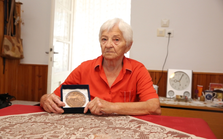 Panni néni a családjára a legbüszkébb